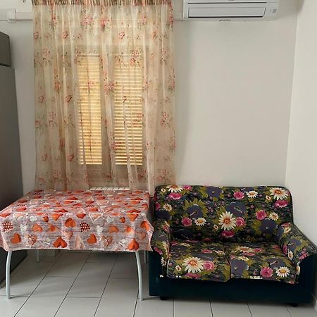 Small House On The Beach Rio Vivo Термоли Екстериор снимка